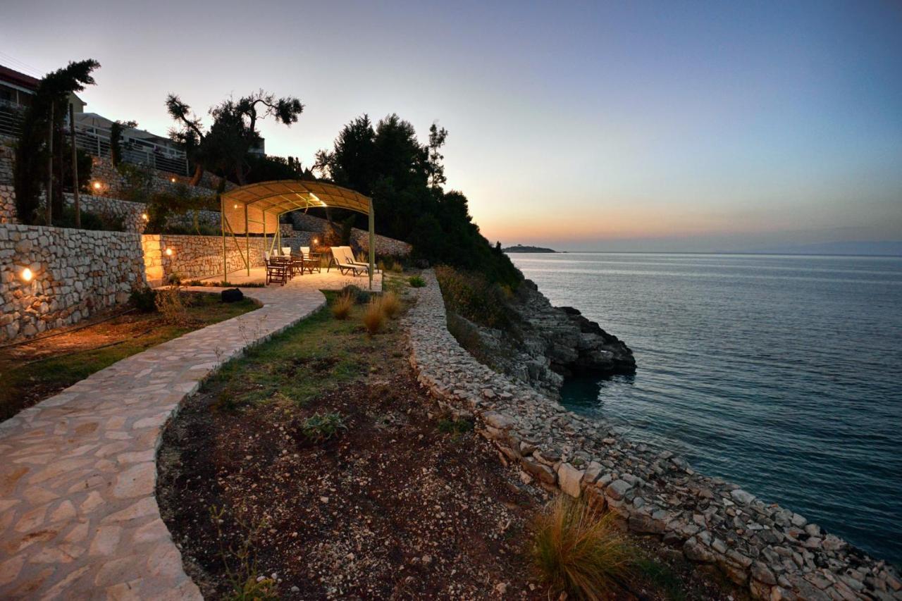 Villa Dinos Tranakatika Bagian luar foto