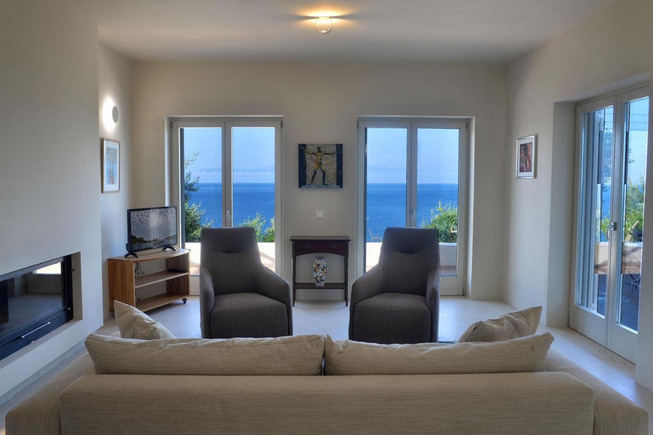 Villa Dinos Tranakatika Bagian luar foto