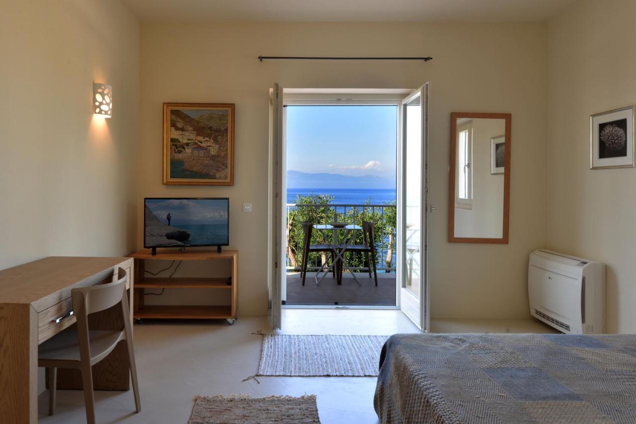 Villa Dinos Tranakatika Bagian luar foto